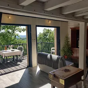 Arnoult Hébergement de vacances Damiatte
